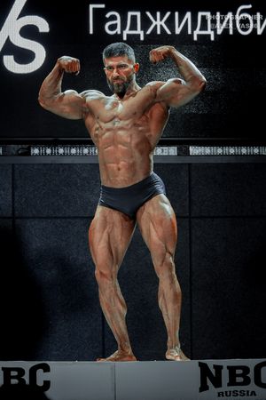 CLASSIC PHYSIQUE